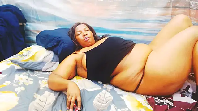 CURVYELEGANCExxx