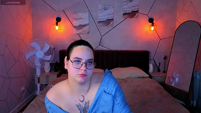 Kity_Mooree webcam