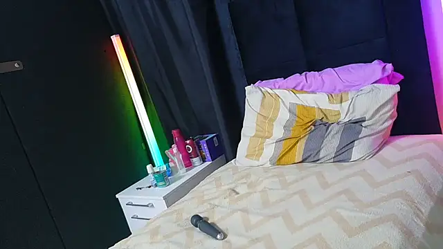 BigBootyVixen webcam