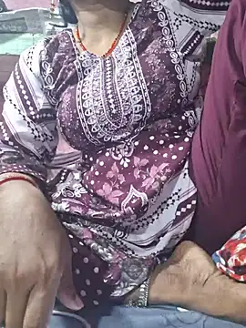 SONIYABHABHI90 webcam