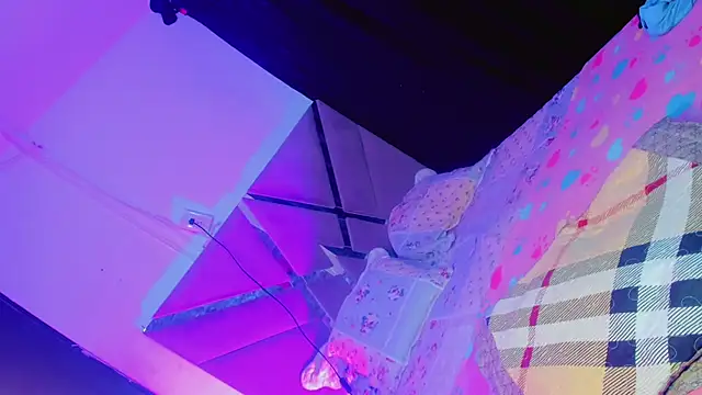 Keily_Tsx1 webcam