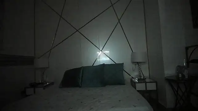 angel_modeusSucubo webcam