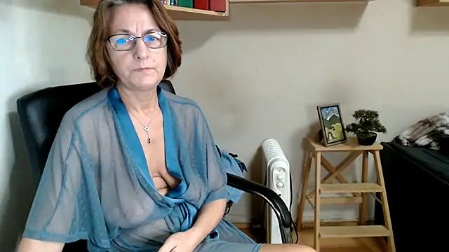 katemodel webcam