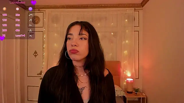 EmaLittle webcam