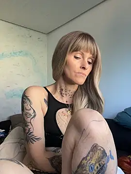 Playwoman1 webcam