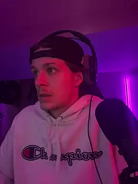 8inchesfr webcam