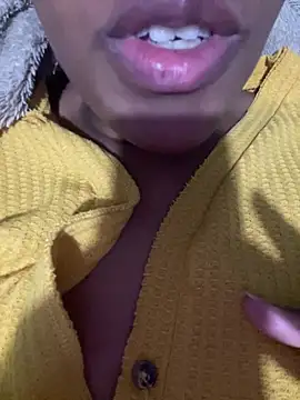 morochamolocha 🤩 free live chat