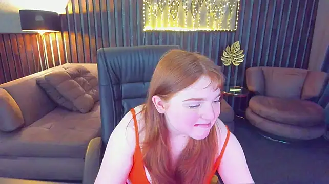 KattyRose8 live cam on StripChat