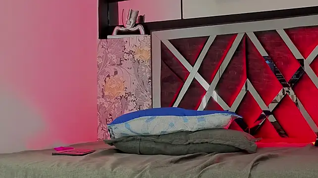 cami_doll_