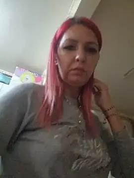 Evadesirex46 live cam on StripChat