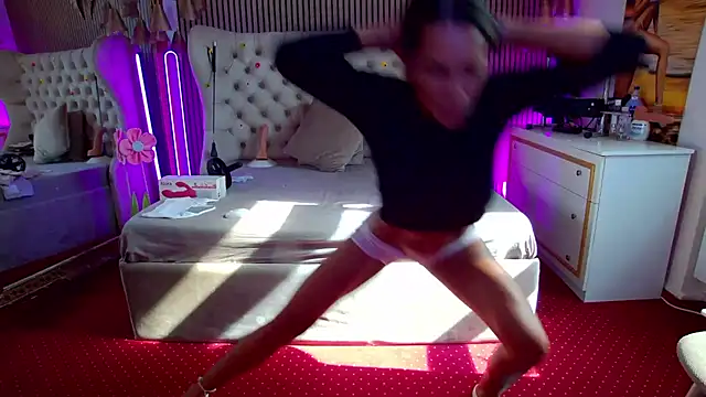 PlayfulShow webcam