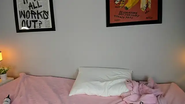 anne_noire live cam on StripChat