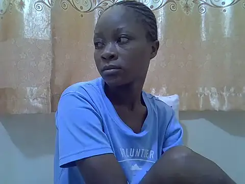 Prettie_maya48 webcam