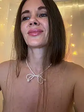 LucieMack webcam