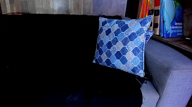 MikeEstevess live cam preview