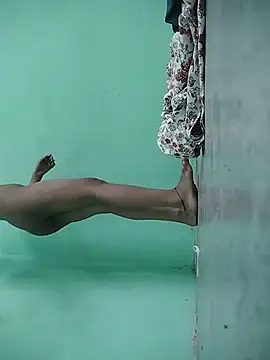 sofiaa_R webcam