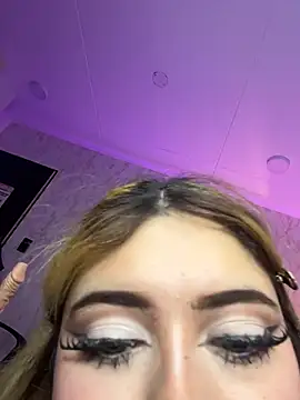 lya_nekko_ webcam