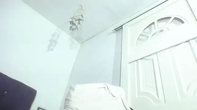 Squirter_pussybomb webcam