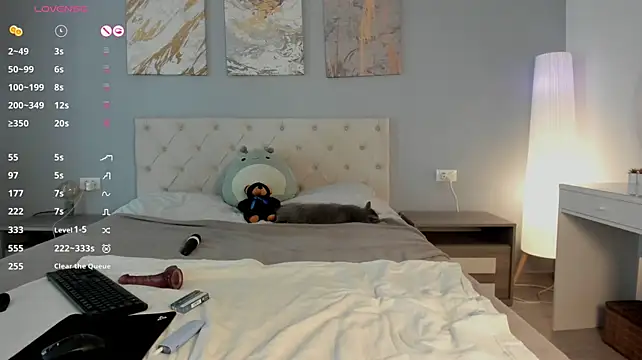 IvyTease_