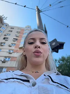 IveySin live cam preview