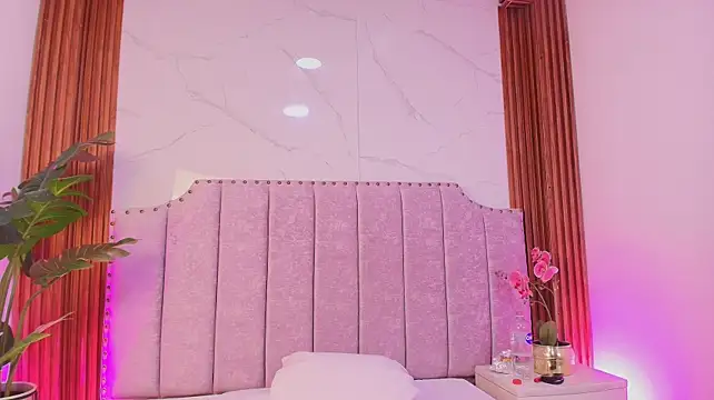 Samantta_606 live cam preview