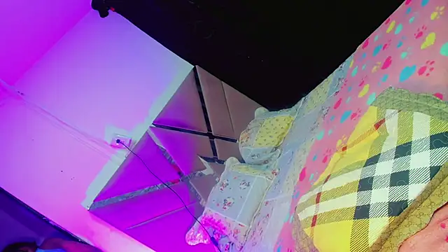Keily_Tsx1 webcam