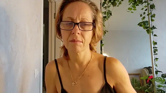 LioraWeiss webcam