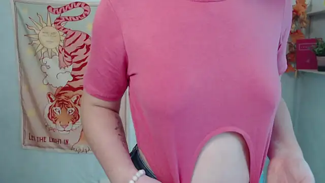 VeryVeryVeryShy_