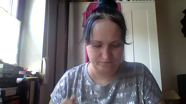 _squirty_cum_lady_ live cam preview
