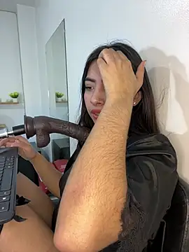 cherry_skinnyy_ webcam