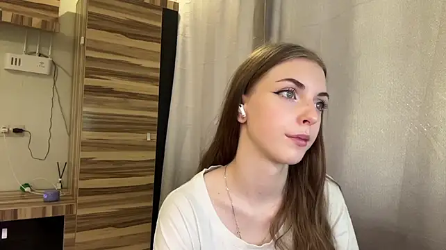 Mia_meowt