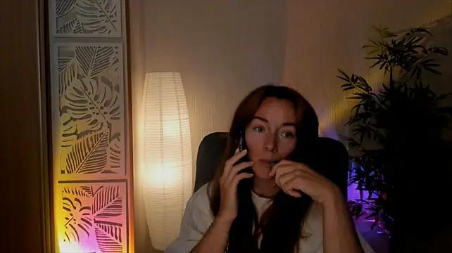 RebeccaMartinez live cam on StripChat