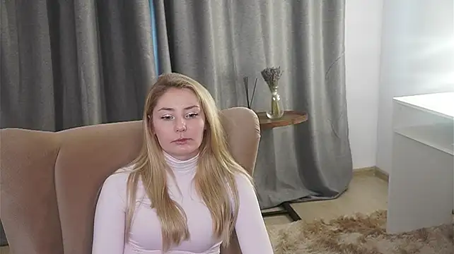CamillaBorel live cam on StripChat