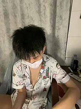 Zhang_yiovo