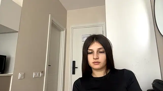 SpanishRooter live cam preview