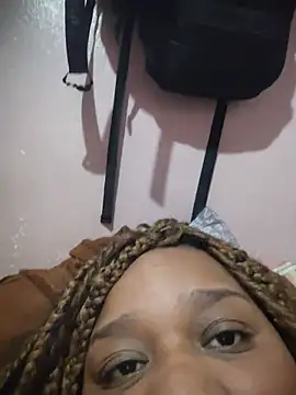 Mia_peituda 🤳 free live webcam