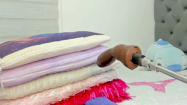 Elizabeth_18_