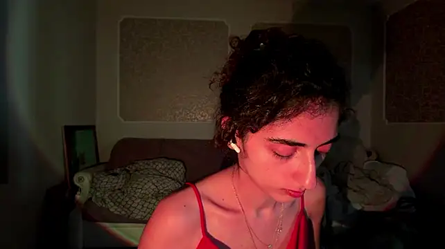 ShantiLeavitt webcam