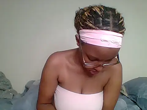 slutty_vel webcam