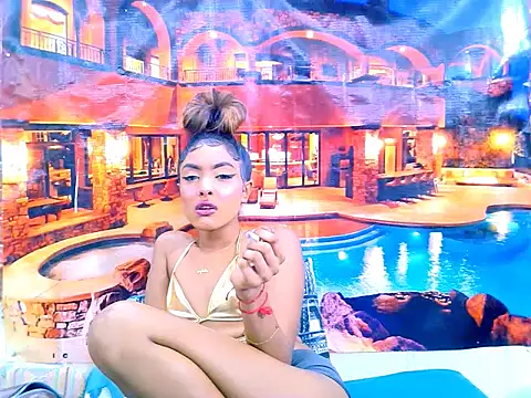 IndianPretty14u2Luv live cam on StripChat