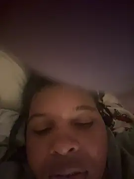 calivue2006 live cam on StripChat