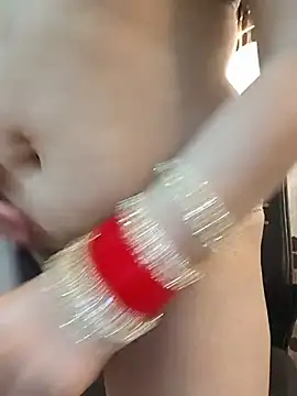 Hot_pooja2