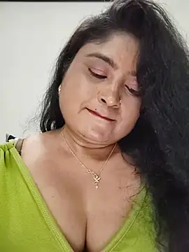 hornyriyanka
