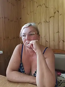 White-Chocolatte webcam