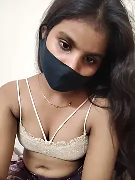 yours_queen_ webcam