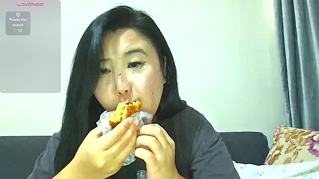 Bet_Lu webcam
