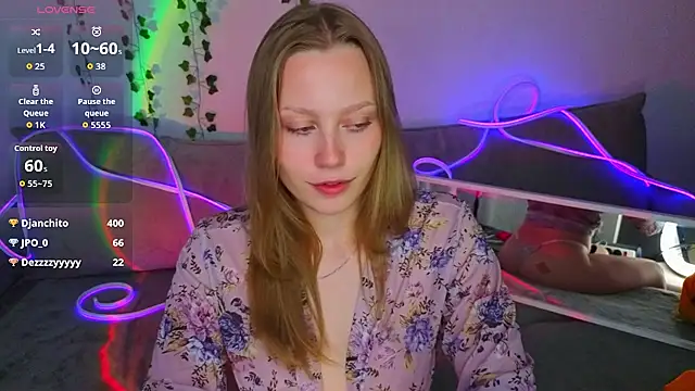 AngelBlaze live cam on StripChat