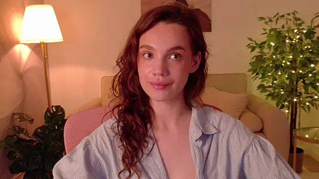 AlissaMilee live cam on StripChat