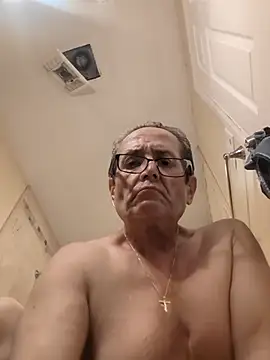 bobby69cock webcam