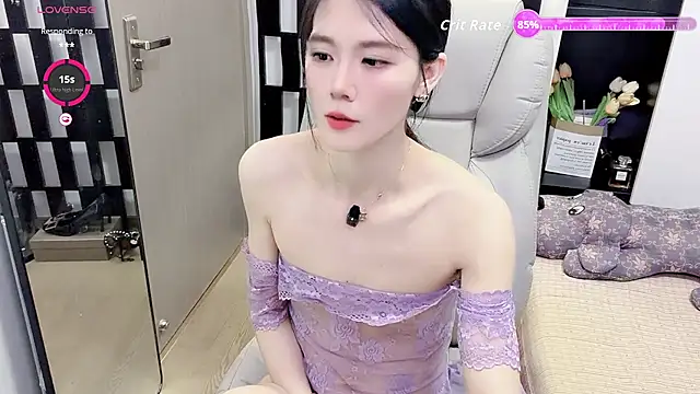 Yueyue-MM live cam